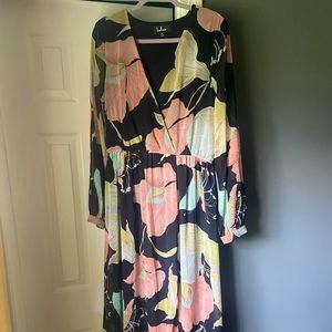 Floral Lulus Gown